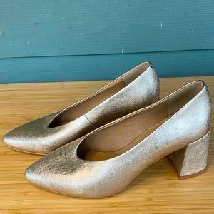 Gold Anthropologie M4DE Heels (6.5)